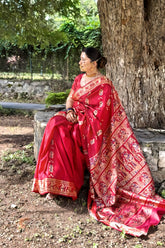 Agnimaya Shornochuri (Saree)