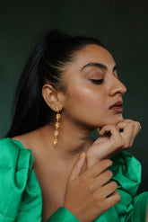 Leafy vines earrings