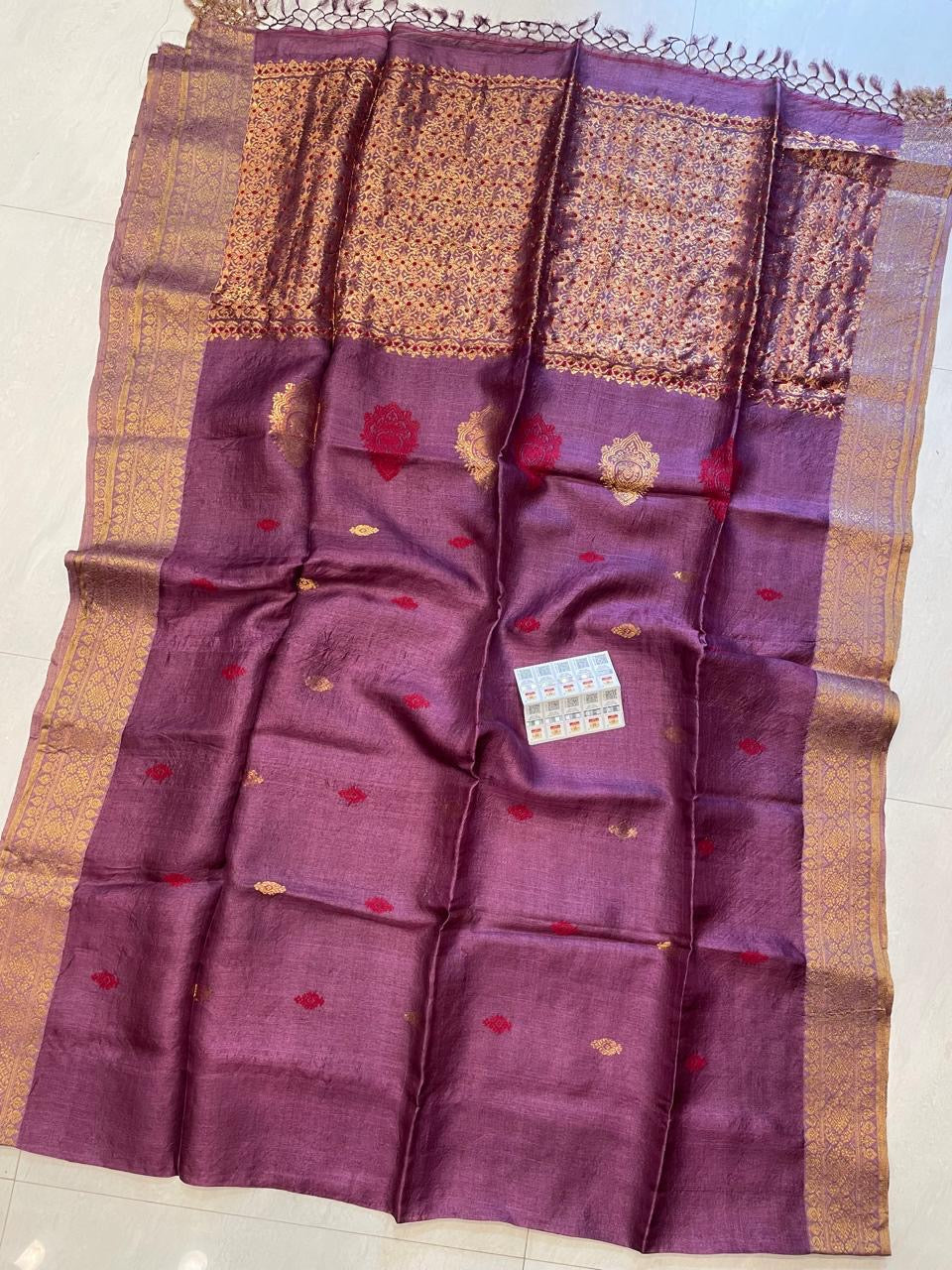Manjari Meena (Saree)