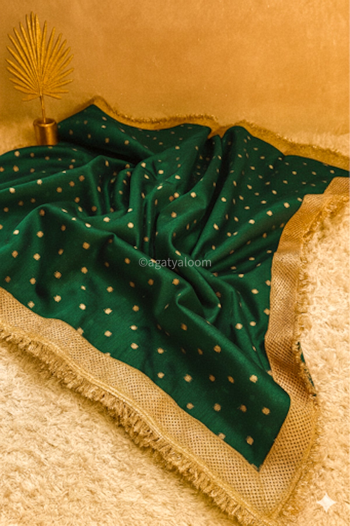 Tabhitha (Saree)