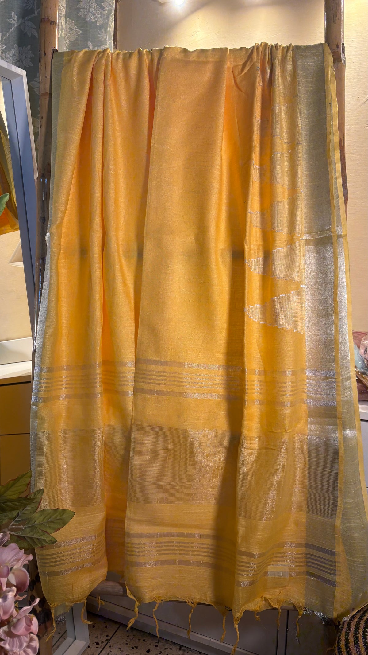 Surjomukhi (Saree)