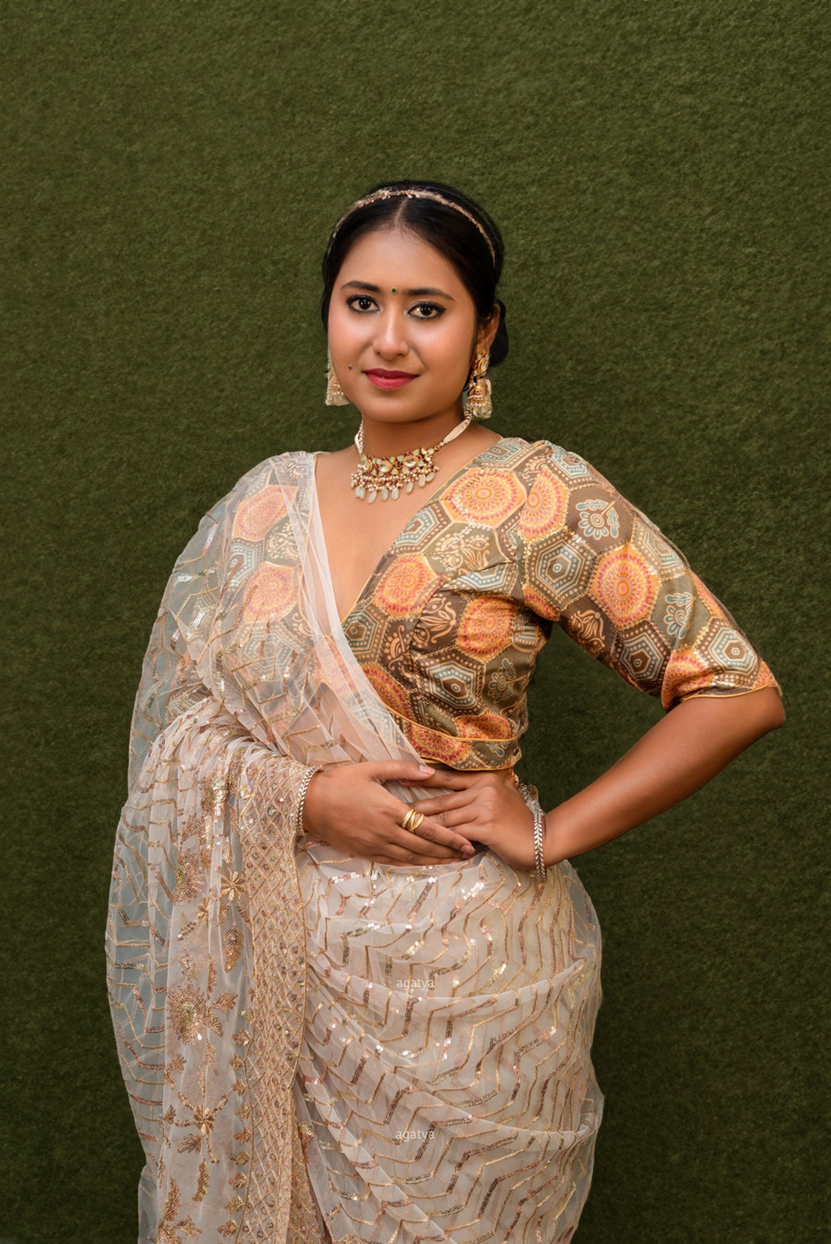 Ivory Play (Saree)