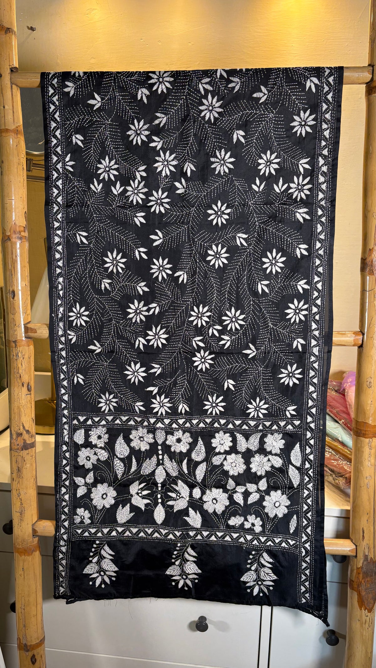 Vedha (Stole)