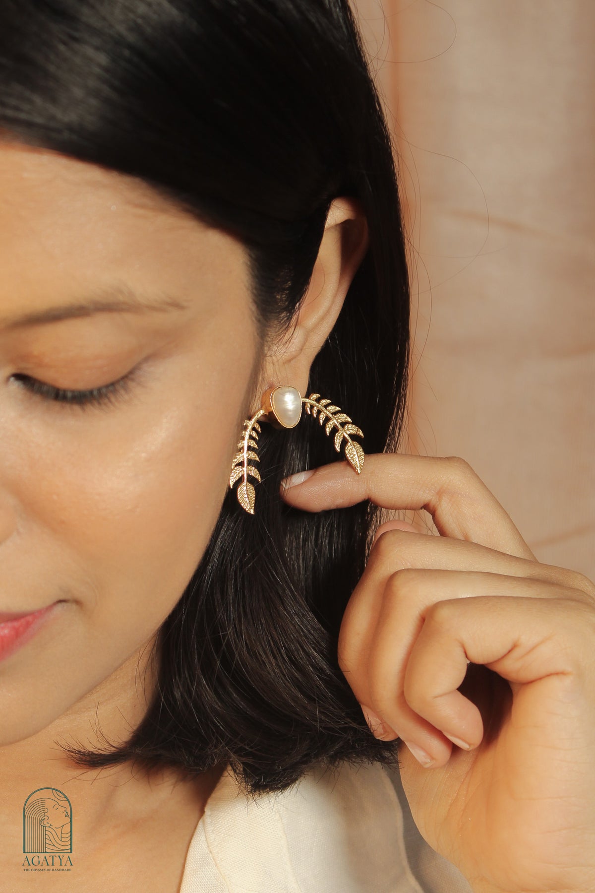 Manan Leafy earrings